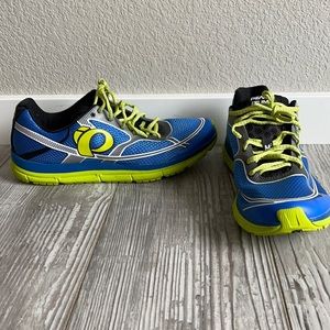 Pearl Izumi Running Shoes